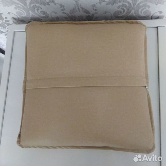 Массажная подушка