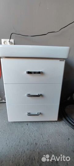 Тумба с раковиной б. у