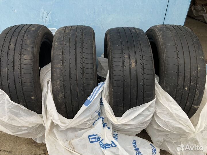Yokohama BluEarth E70 215/55 R17 94V