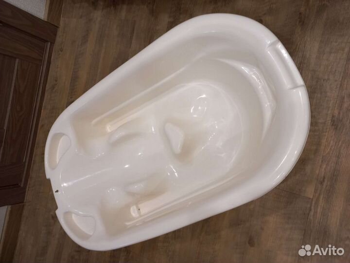 Ванночка для купания с горкой