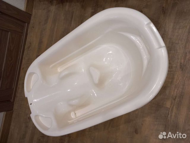 Ванночка для купания с горкой