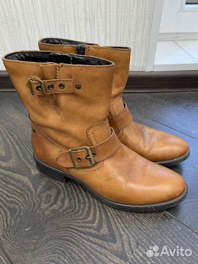 Ботинки демисезонные 37