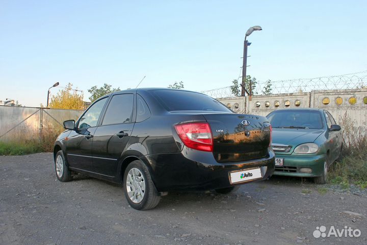 LADA Granta, 2015
