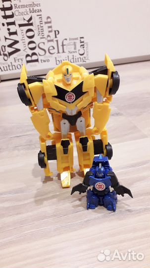 Трансформер Бамблби