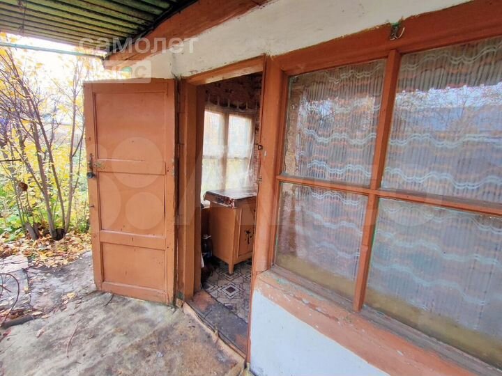 Дача 16,4 м² на участке 4 сот.