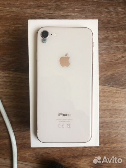 iPhone 8, 64 ГБ