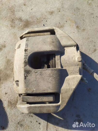 Суппорт Bmw 7-Series 2001-2008