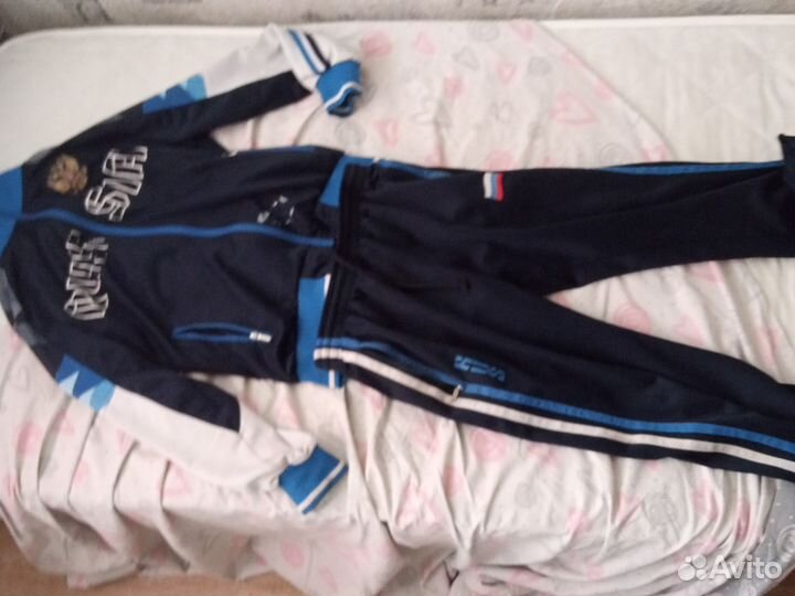 Спортивный костюм на флисе мужской