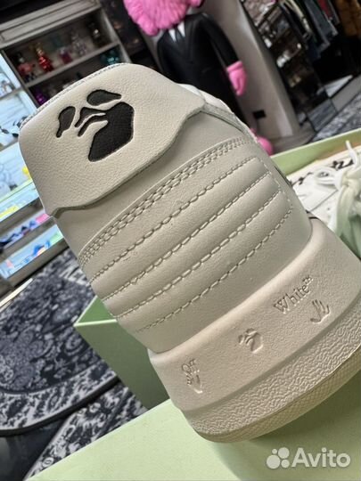 Кроссовки Off-White