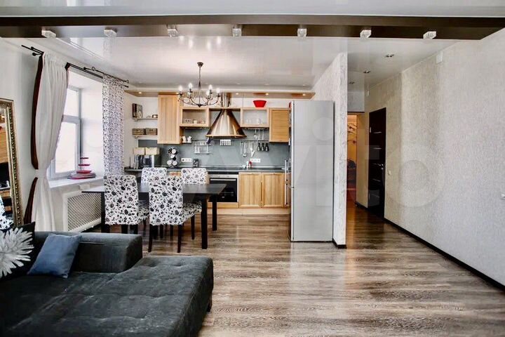 3-к. квартира, 88 м², 4/4 эт.