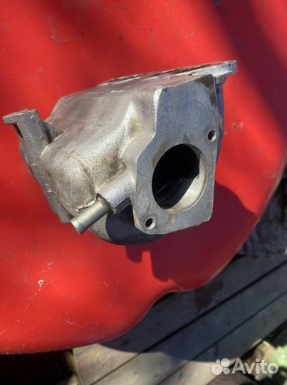 Впускной коллектор-ресивер нива шевроле