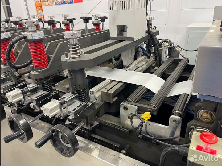 Машина для производства пакетов AMD600-lmsc