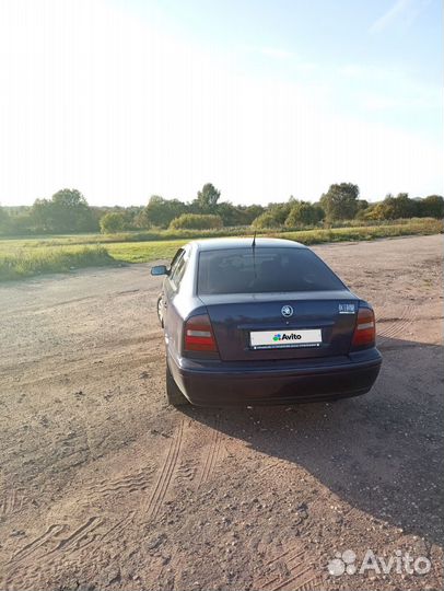 Skoda Octavia 1.6 МТ, 1997, 287 456 км