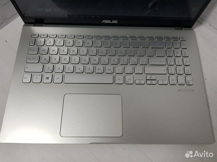 Игровой ноутбук Asus 2видеокарты/12Gb/SSD гарантия