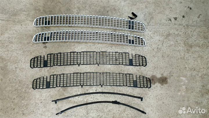 Решетка омывателя лобового стекла BMW E46