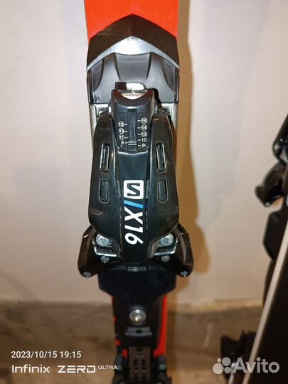 Горные лыжи спортцех Stockli