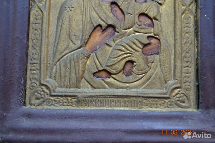 Старинная икона Тихвинская богоматерь