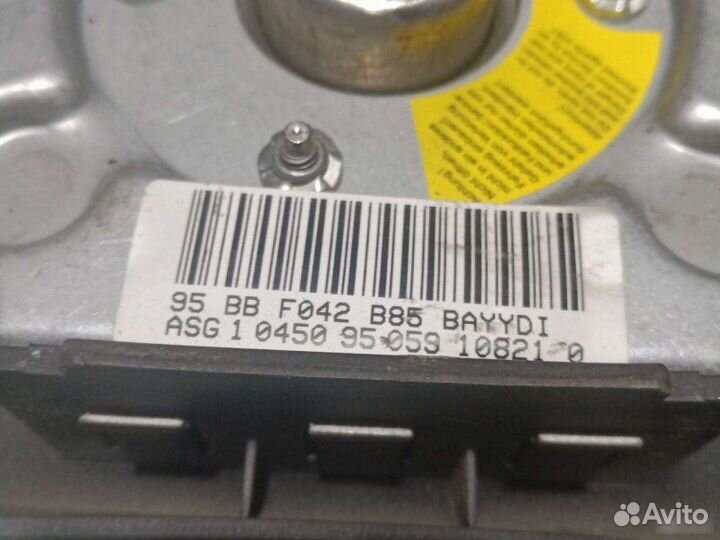 Airbag в руль Ford Mondeo 1 универсал 1.8I 1994