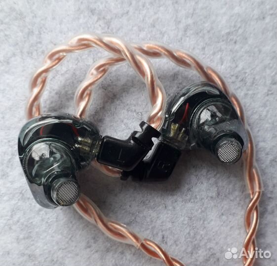 Kiwi Ears Dolce наушники iem