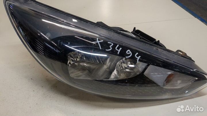 Фара (передняя) Ford Focus 3, 2015