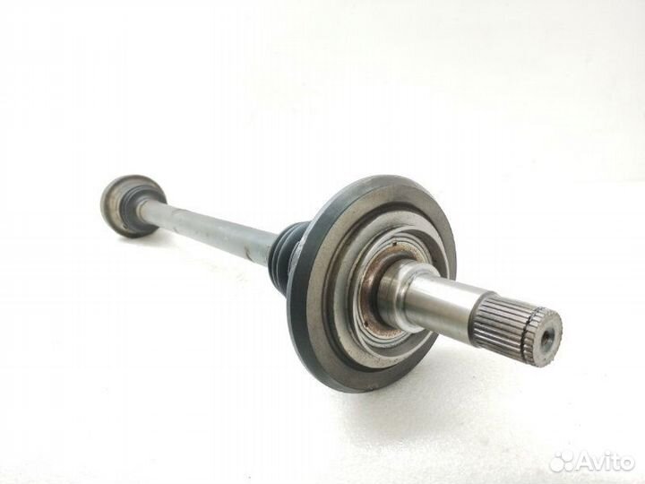 Полуось (привод) задний правый Mercedes-Benz