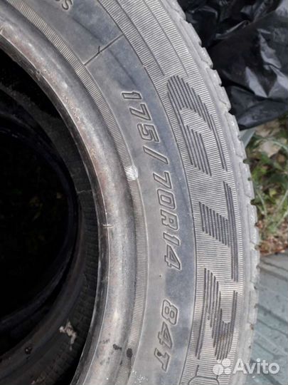 Yokohama F700 195/65 R15