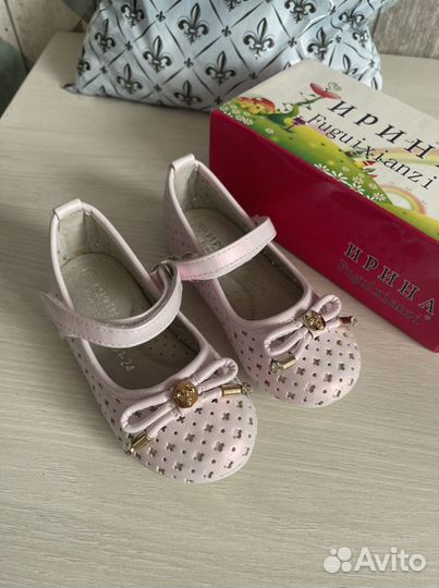 Босоножки на девочку