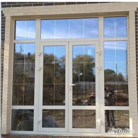 Двери алюминиевые