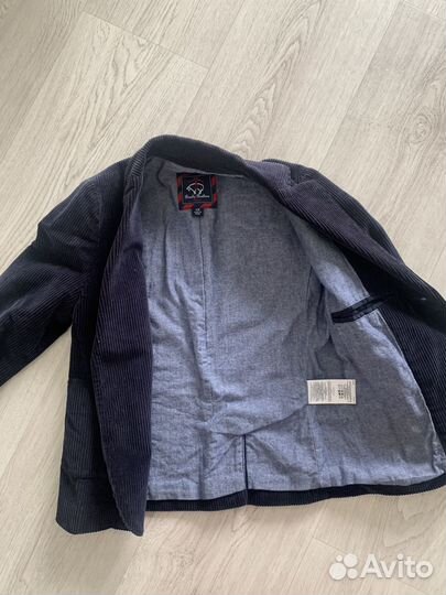 Пиджак для мальчика 6-7лет