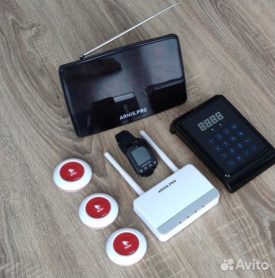 Кнопка вызова персонала, часы, табло, пуль, репите