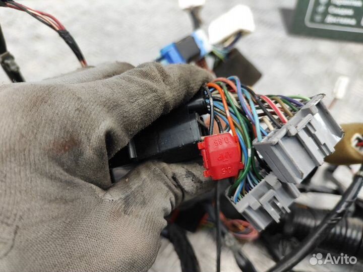 Проводка (коса) подпанельная Nissan X-Trail T30