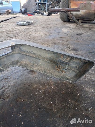 Бампер передний Volkswagen Golf MK2