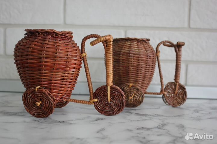 Ваза плетенная