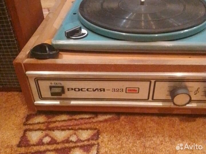 Проигрыватель винила. СССР
