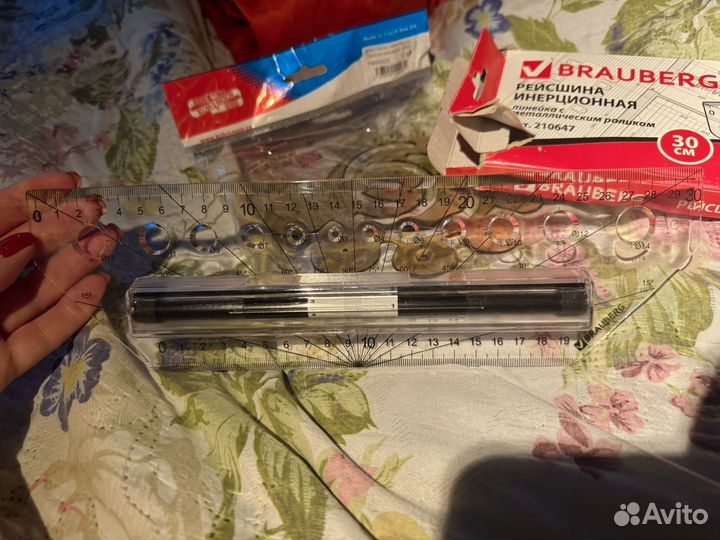 Рейсшина и линейка окружностей