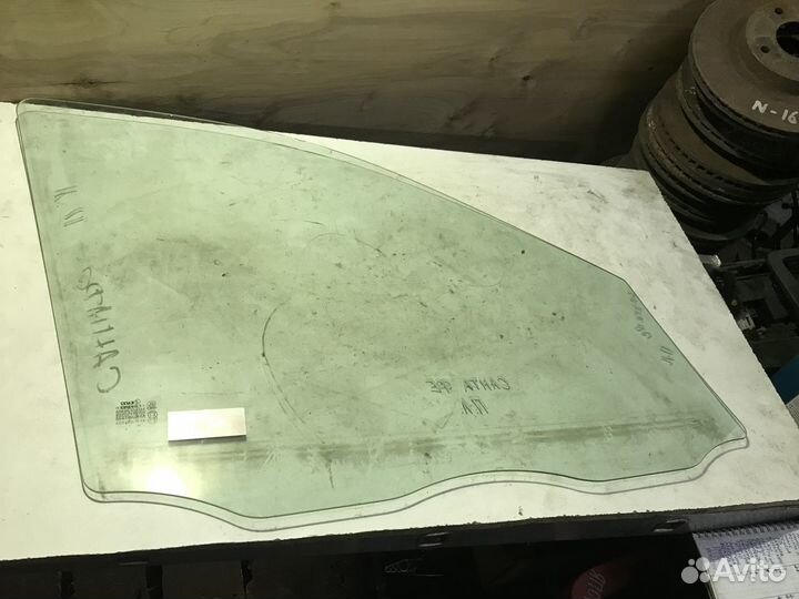 Стекло переднее левое Hyundai Santa Fe CM