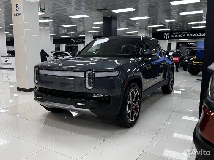 Rivian R1T AT, 2022, 260 км