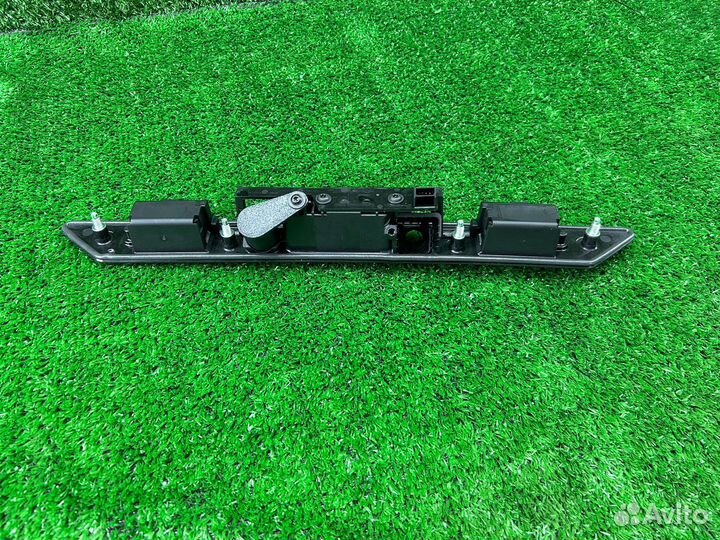 Планка подсветки номера под камеру Audi A3 A4 A5 A