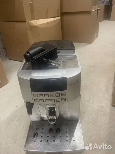 Кофемашина delonghi ecam 22.360