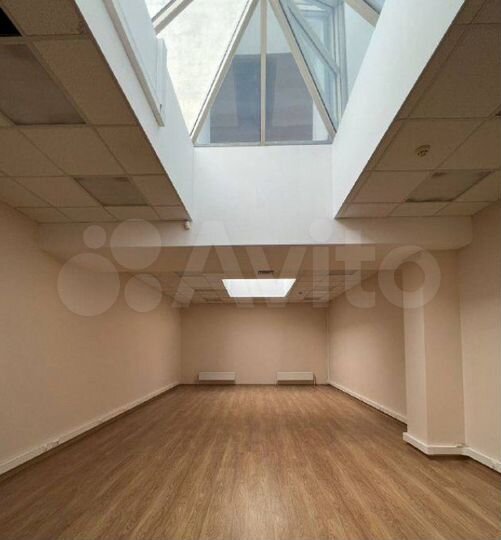 Офис 403,9 м²