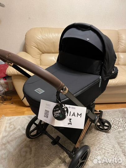 Cybex Priam 4 Deep Black 2023 2в1