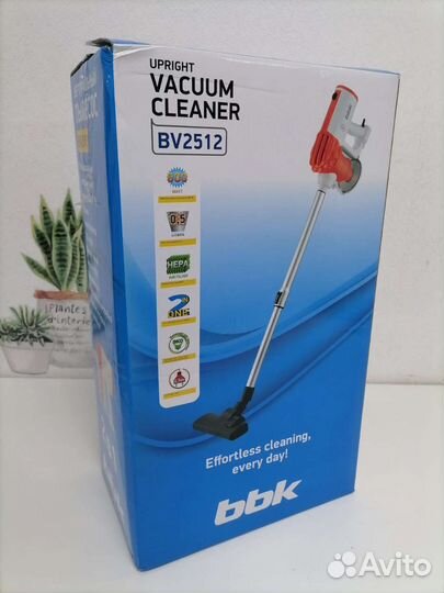 Вертикальный пылесос новый