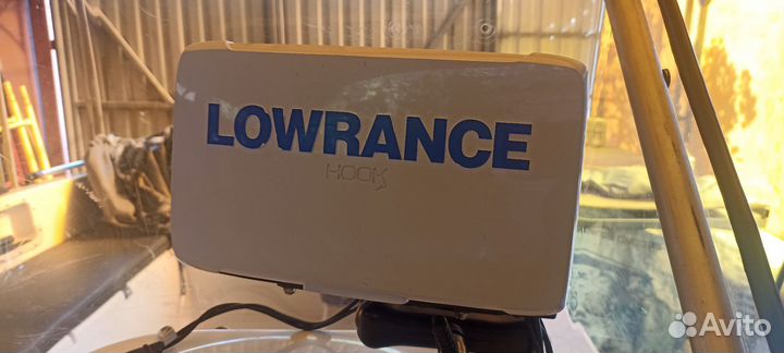 Эхолот Lowrance hook reveal 9ts