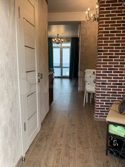 2-к. квартира, 55 м², 4/4 эт.