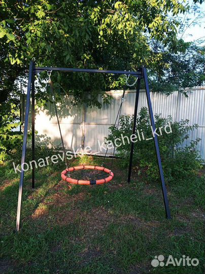 Детские качели уличные