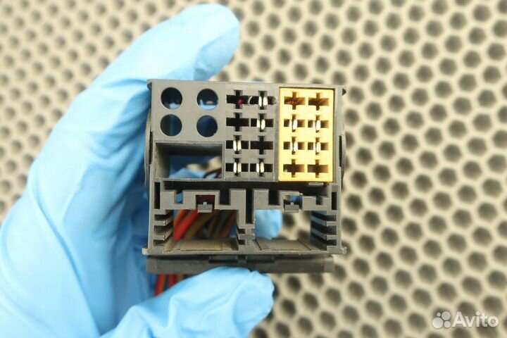 Разъем VAG 3B7035444A