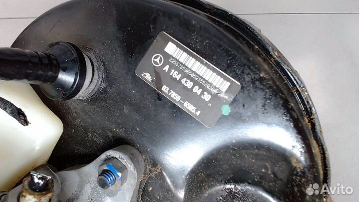 Цилиндр тормозной главный Mercedes ML W164, 2005