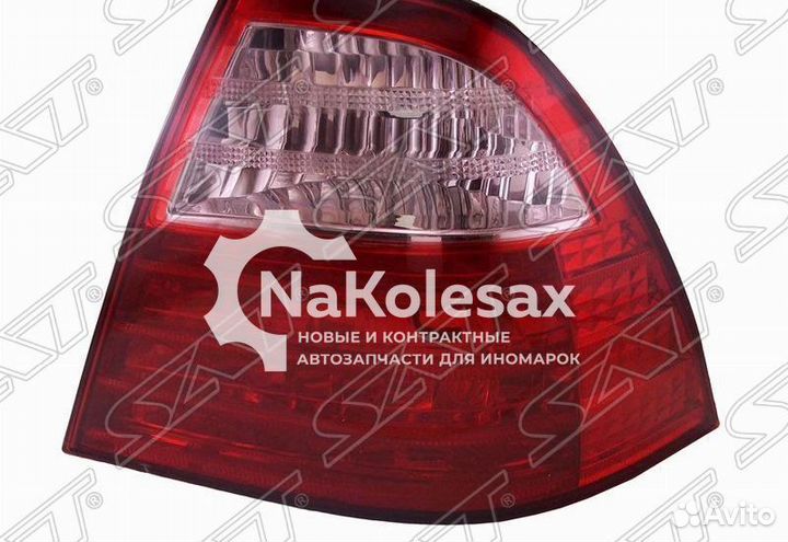 Фонарь задний toyota corolla 04-06 RH