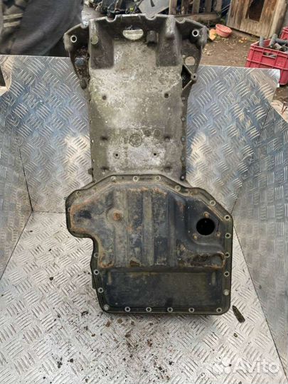 Поддон BMW7 E382000