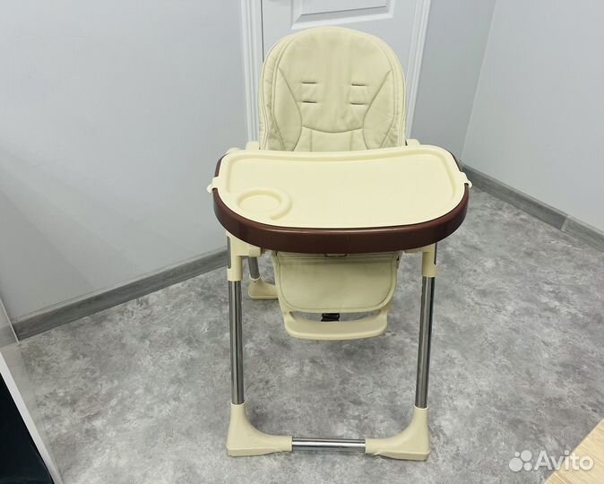 Стульчик для кормления luxmom